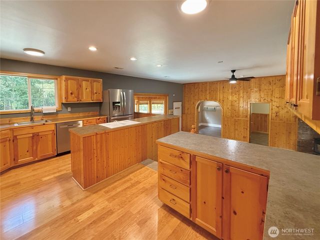 9320 395th Street E, Eatonville, WA 98328