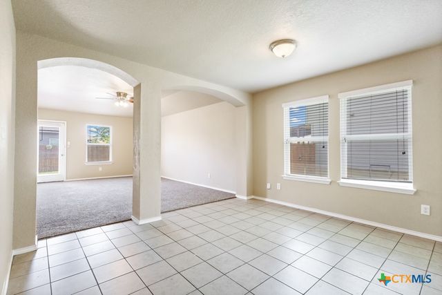 1533 Redbridge Drive, Seguin, TX 78155