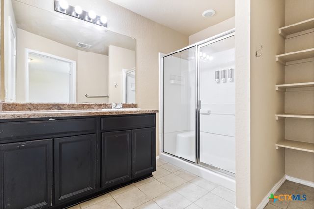 1533 Redbridge Drive, Seguin, TX 78155
