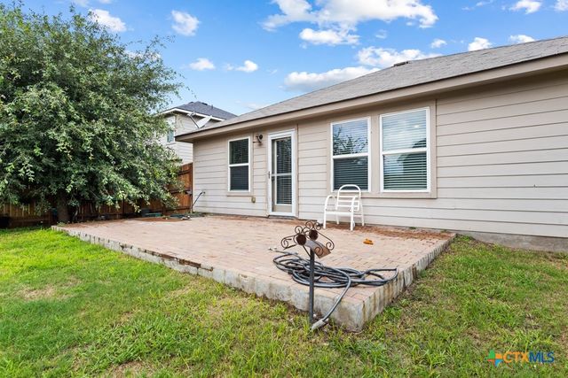 1533 Redbridge Drive, Seguin, TX 78155