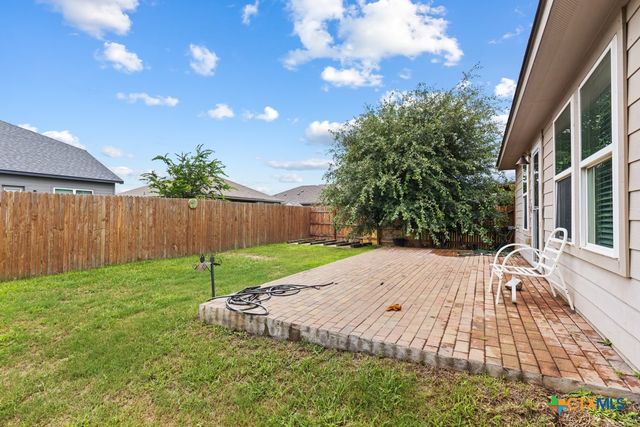 1533 Redbridge Drive, Seguin, TX 78155