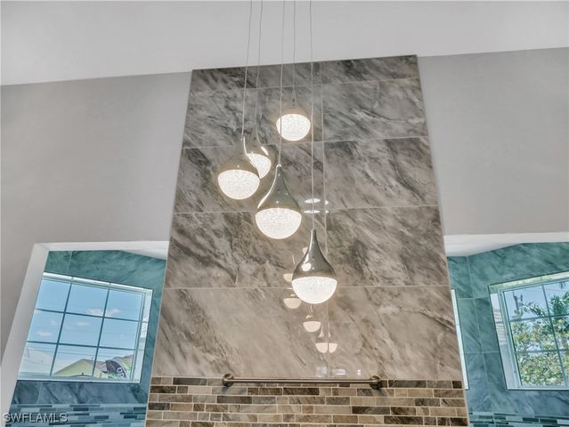 2563 SW 27th AVE, Cape Coral, FL 33914