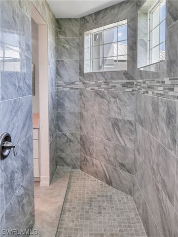 2563 SW 27th AVE, Cape Coral, FL 33914