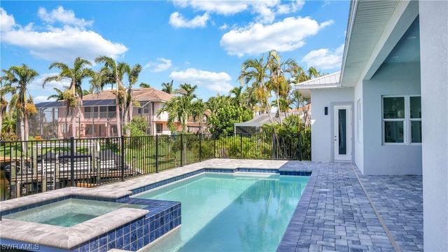 2563 SW 27th AVE, Cape Coral, FL 33914