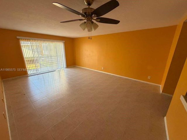 4848 NW 24th Court 232, Lauderdale Lakes, FL 33313