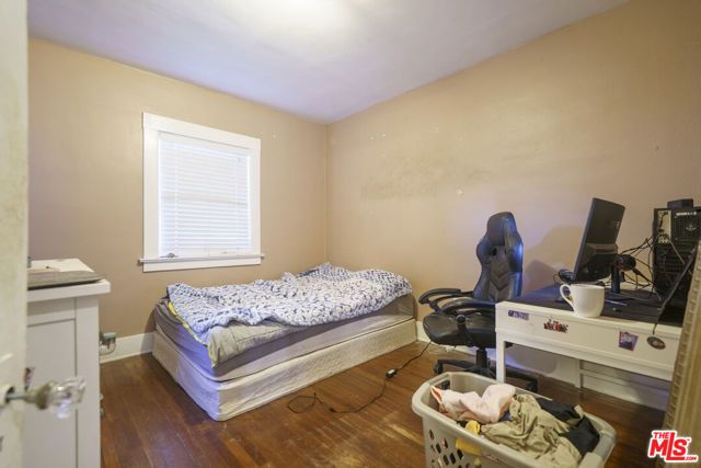 2011 6th Avenue, Los Angeles, CA 90018