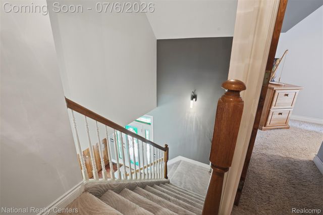 20175 Gill Road, Livonia, MI 48152