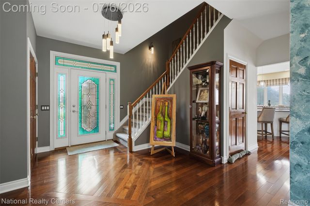 20175 Gill Road, Livonia, MI 48152