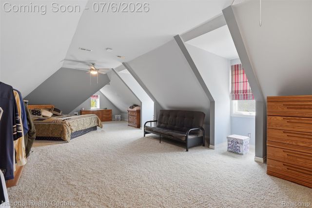 20175 Gill Road, Livonia, MI 48152