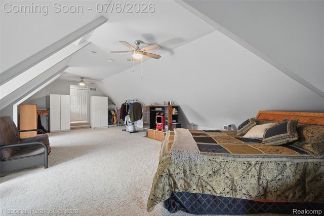 20175 Gill Road, Livonia, MI 48152