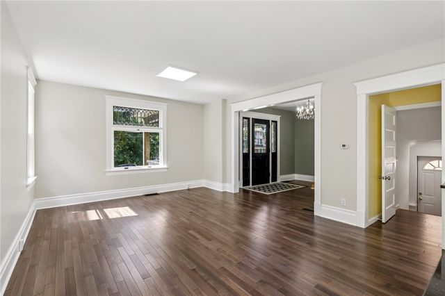 407 E LINCOLN AVENUE, New Castle, PA 16101