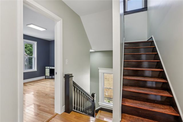 407 E LINCOLN AVENUE, New Castle, PA 16101