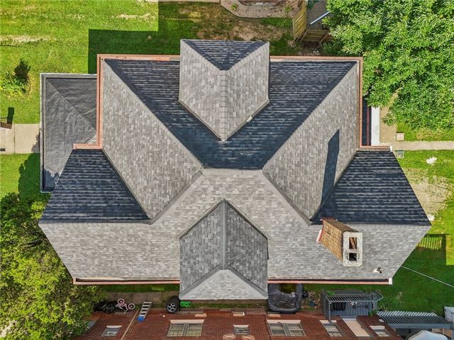 407 E LINCOLN AVENUE, New Castle, PA 16101