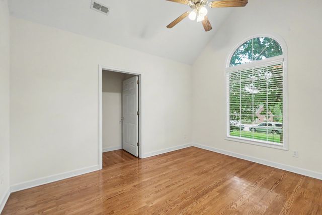 7232 Knottingham Dr, Fairview, TN 37062