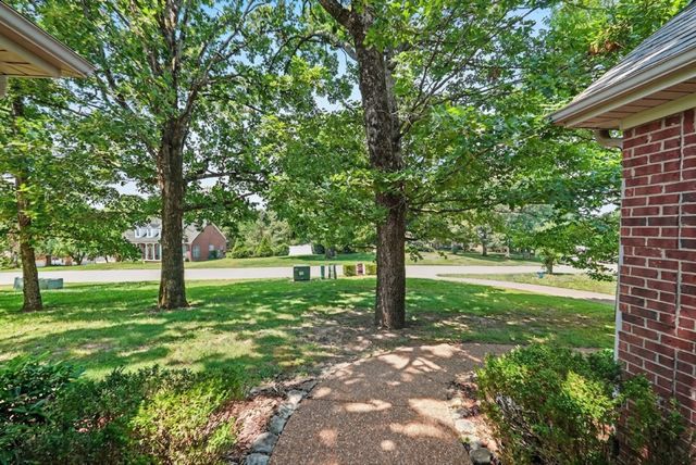 7232 Knottingham Dr, Fairview, TN 37062