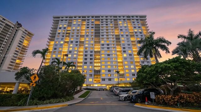 500 Bayview Drive 125, Sunny Isles Beach, FL 33160
