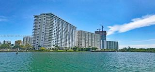 500 Bayview Drive 125, Sunny Isles Beach, FL 33160