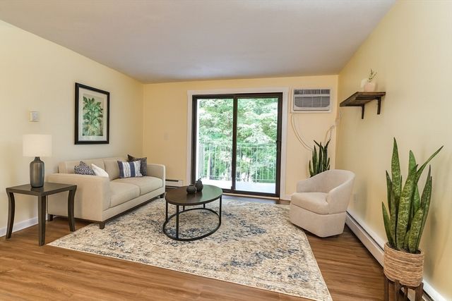 915 Edgell Rd 85, Framingham, MA 01701