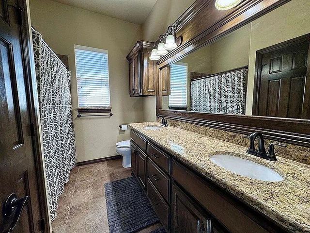 12624 Lexington Drive, Oklahoma City, OK 73173