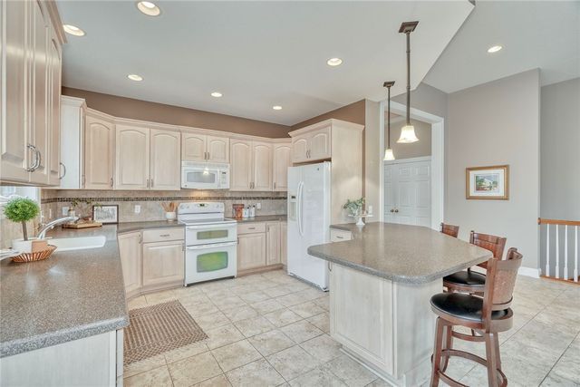 11 Canton Meadow, Perinton, NY 14450