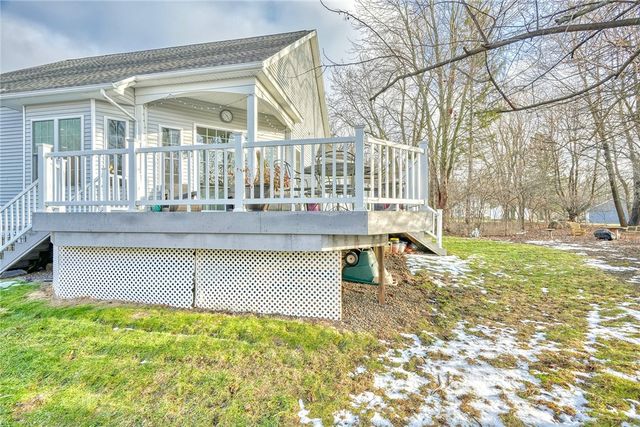 11 Canton Meadow, Perinton, NY 14450