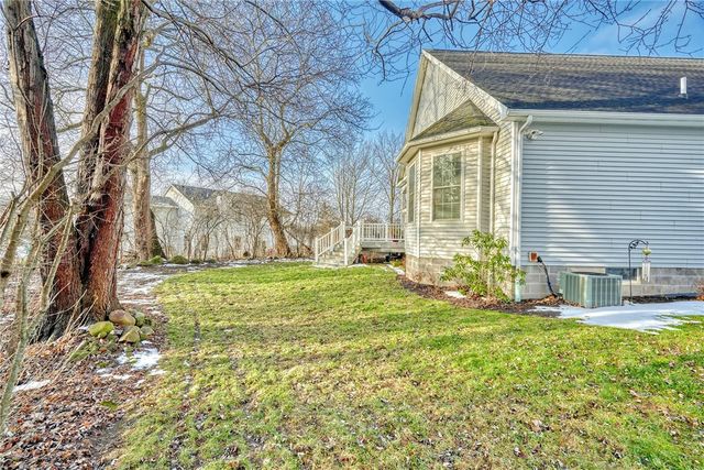 11 Canton Meadow, Perinton, NY 14450