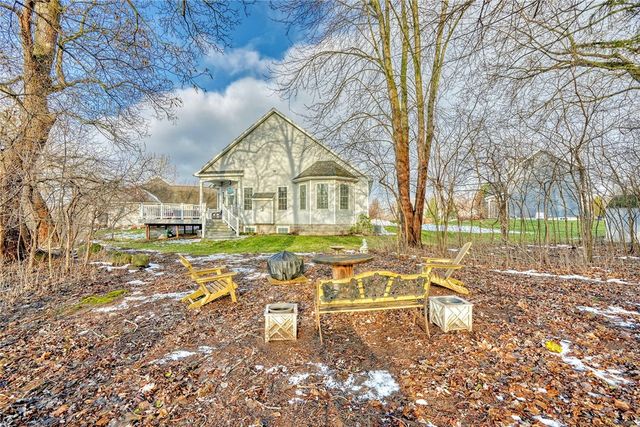 11 Canton Meadow, Perinton, NY 14450