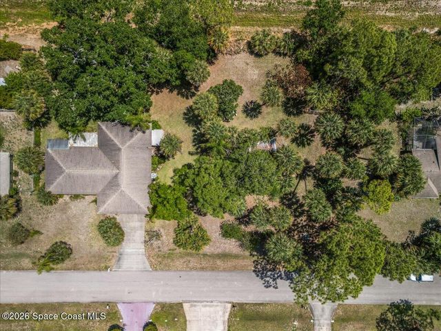 497 Fillmore Avenue NE, Palm Bay, FL 32907