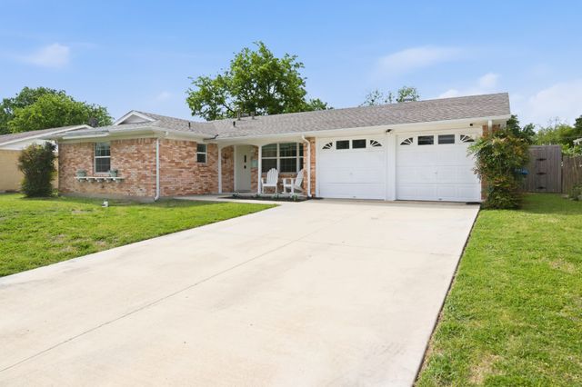 4709 Everest Drive, Fort Worth, TX 76132