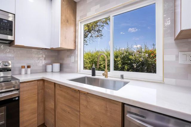 1957 Duke St, Chula Vista, CA 91913