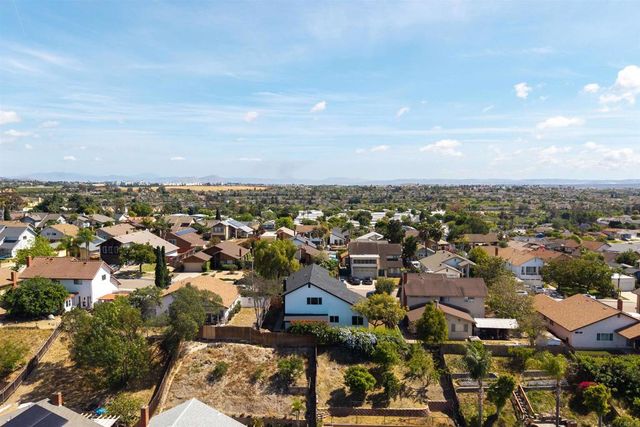 1957 Duke St, Chula Vista, CA 91913