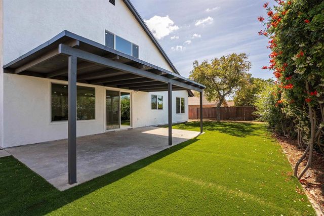 1957 Duke St, Chula Vista, CA 91913