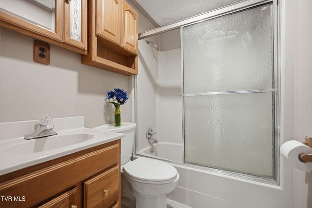 212 Mcfarland Drive, Kingsport, TN 37664