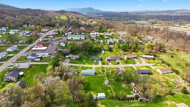 212 Mcfarland Drive, Kingsport, TN 37664