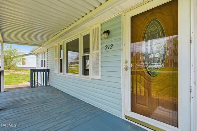 212 Mcfarland Drive, Kingsport, TN 37664