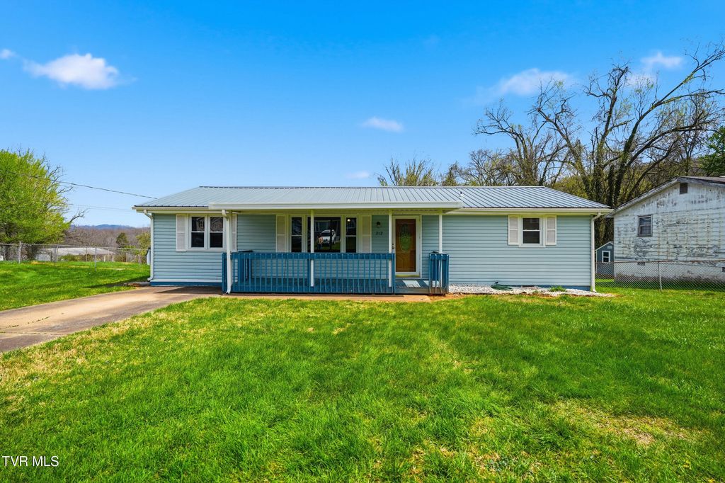 212 Mcfarland Drive, Kingsport, TN 37664