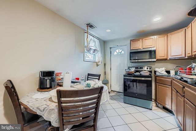 329 S GILMOR ST, Baltimore, MD 21223