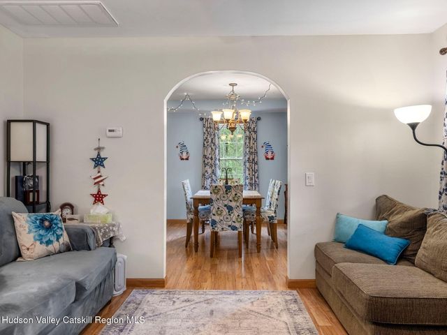 34 Lancelot Drive, Saugerties, NY 12477