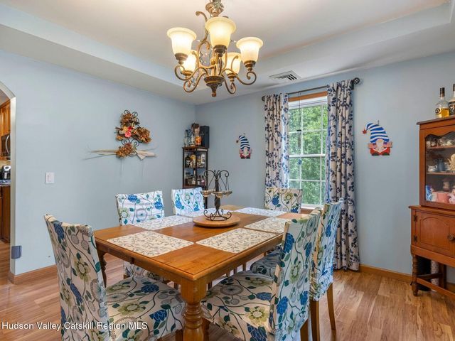 34 Lancelot Drive, Saugerties, NY 12477