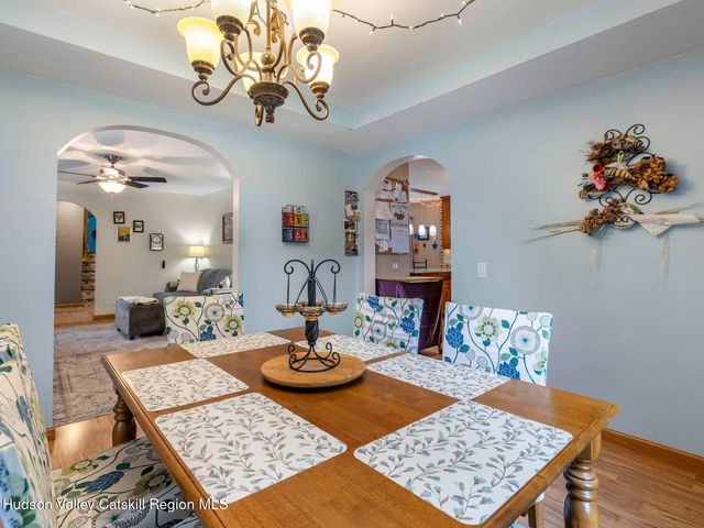 34 Lancelot Drive, Saugerties, NY 12477