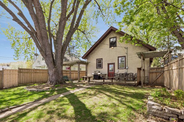 3545 18th Avenue S, Minneapolis, MN 55407
