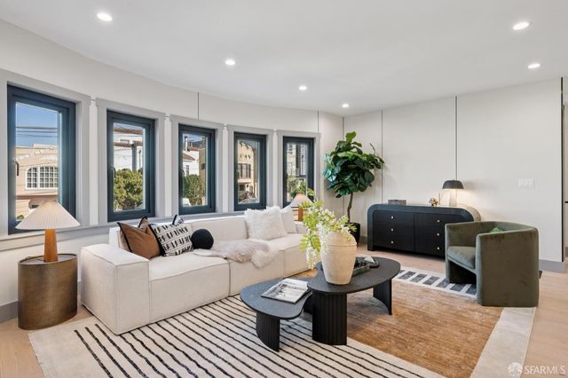 1371 34th Avenue, San Francisco, CA 94122