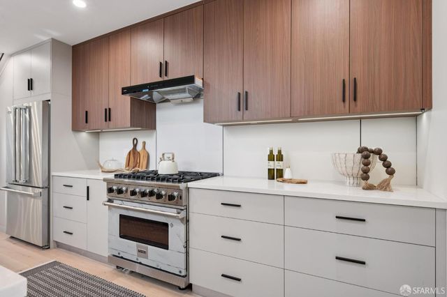 1371 34th Avenue, San Francisco, CA 94122