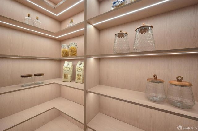 1371 34th Avenue, San Francisco, CA 94122