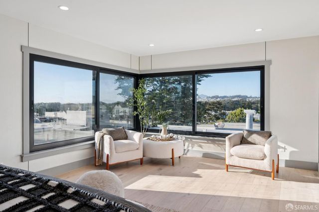 1371 34th Avenue, San Francisco, CA 94122