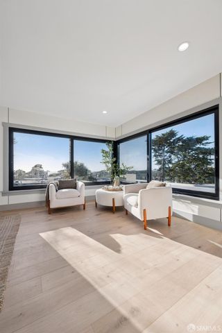 1371 34th Avenue, San Francisco, CA 94122