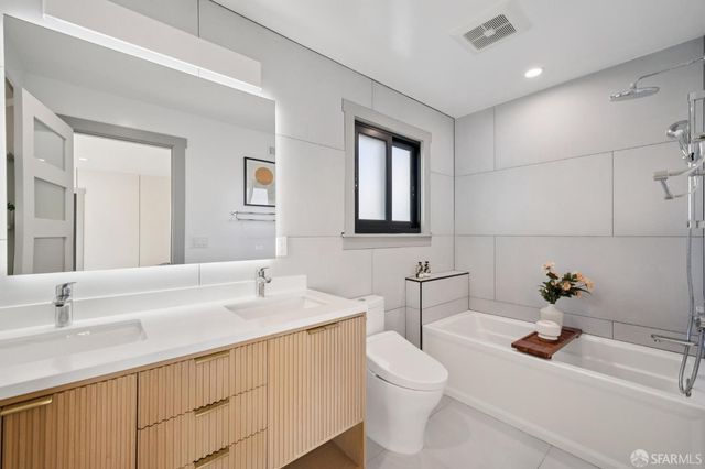 1371 34th Avenue, San Francisco, CA 94122