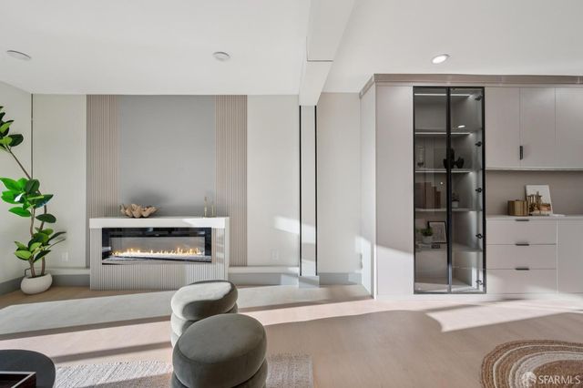 1371 34th Avenue, San Francisco, CA 94122