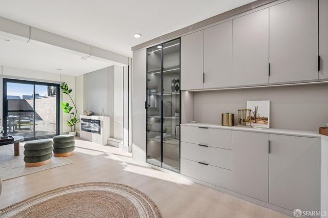 1371 34th Avenue, San Francisco, CA 94122