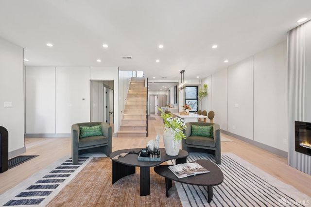 1371 34th Avenue, San Francisco, CA 94122